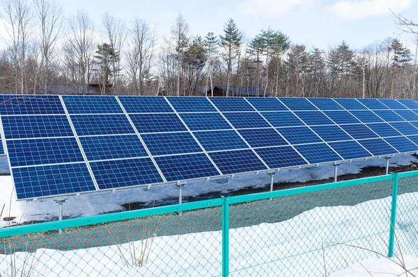 Tout savoir sur le Kit solaire Plug and Play