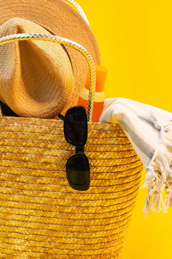 Optez pour un style original en portant un sac d'une boutique bohème