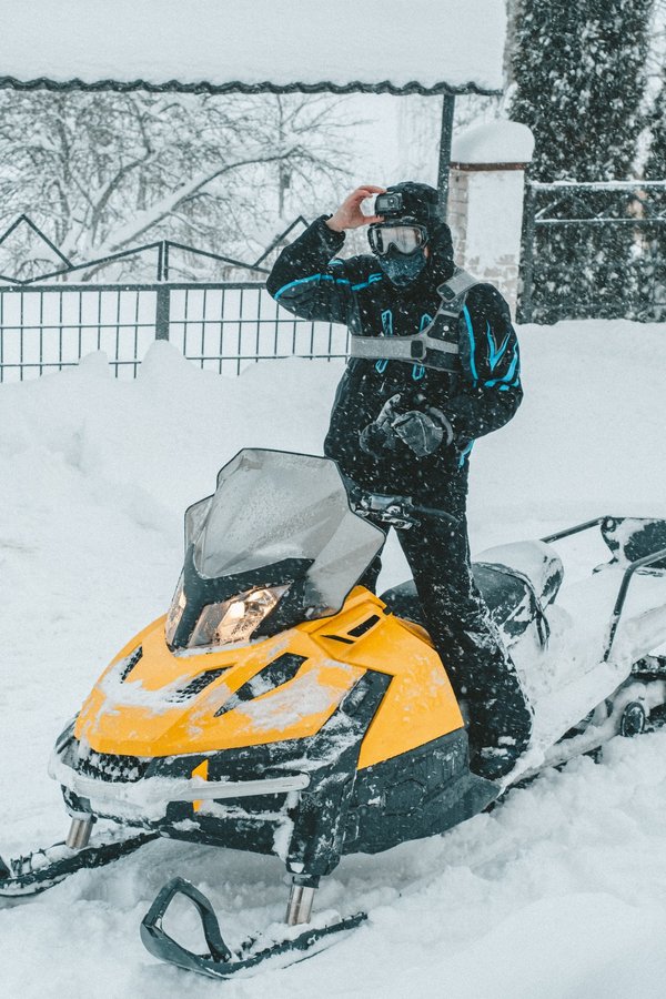 Combien coûte une moto neige?