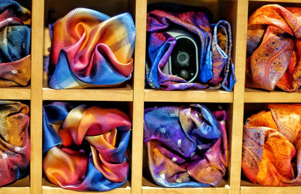 Caméras espions cachées : Les maîtres de la dissimulation